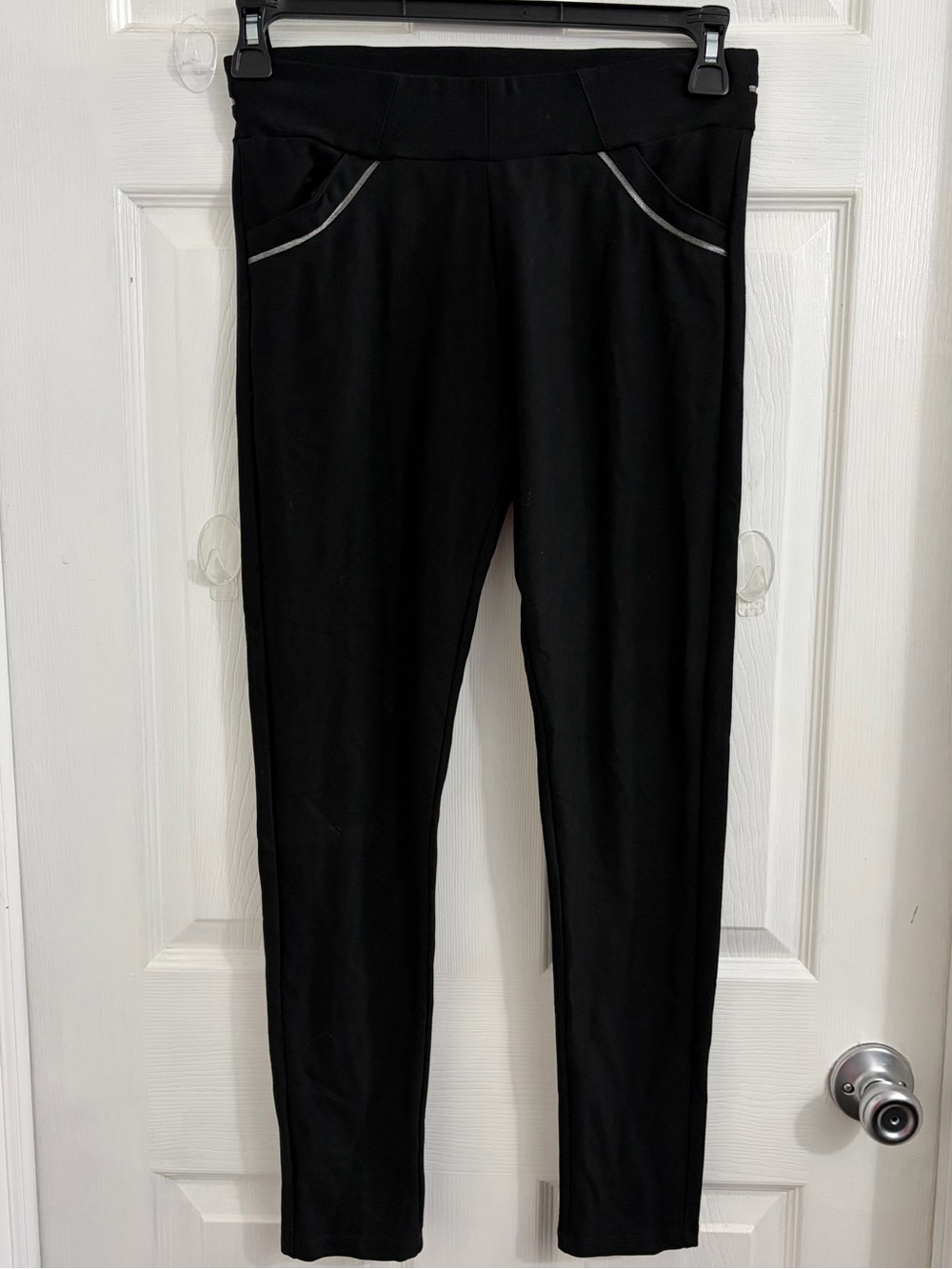 Yelete Black Ponte Leggings with Silver Trim. Size medium $10